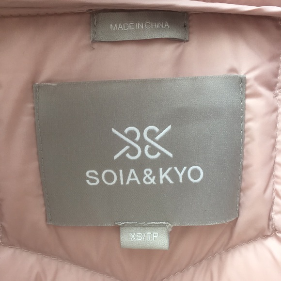 Soia & Kyo CHALEE lightweight down jacket with removable hood - Picture 7 of 7